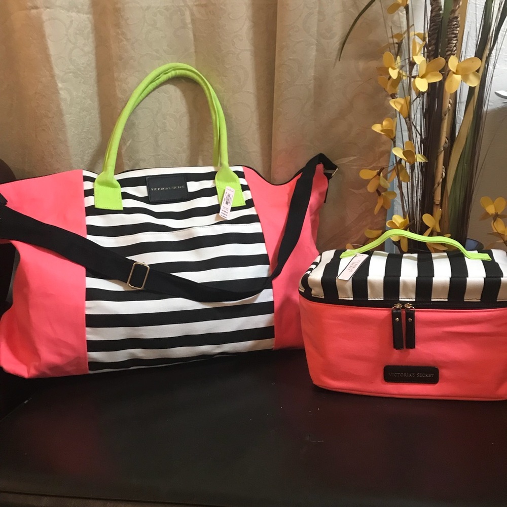 Victoria’s secret new weekender bag set. NWT